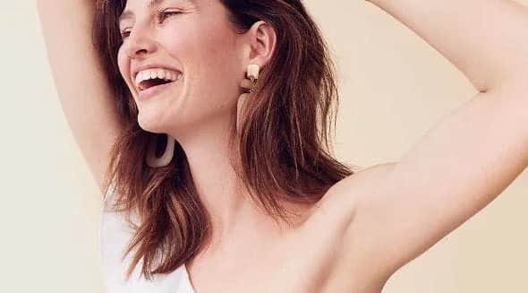 Jak golić pachy pierwszy raz bez podrażnień i błędów